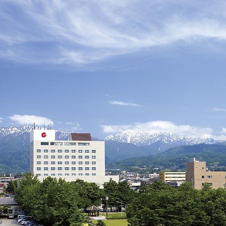 Hotel Granmirage Uozu Zewnętrze zdjęcie
