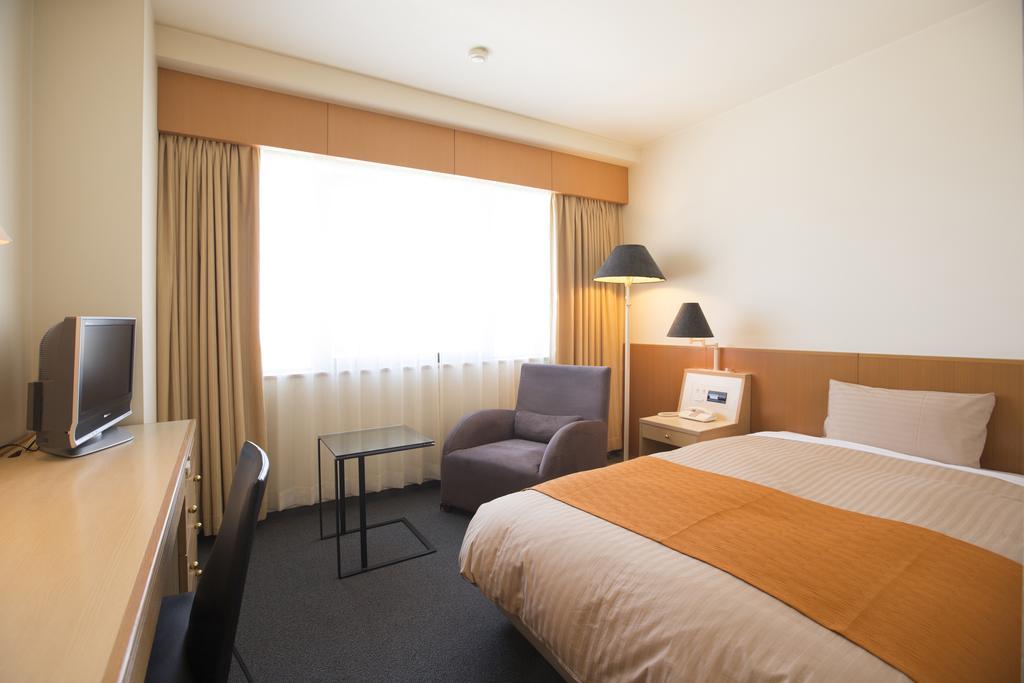 Hotel Granmirage Uozu Zewnętrze zdjęcie