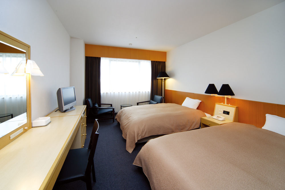 Hotel Granmirage Uozu Zewnętrze zdjęcie